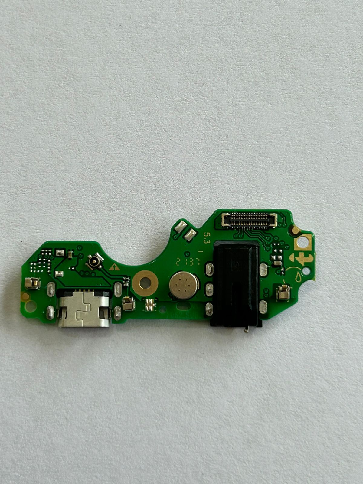 Rack de carga Tecno Camon Spark 8C